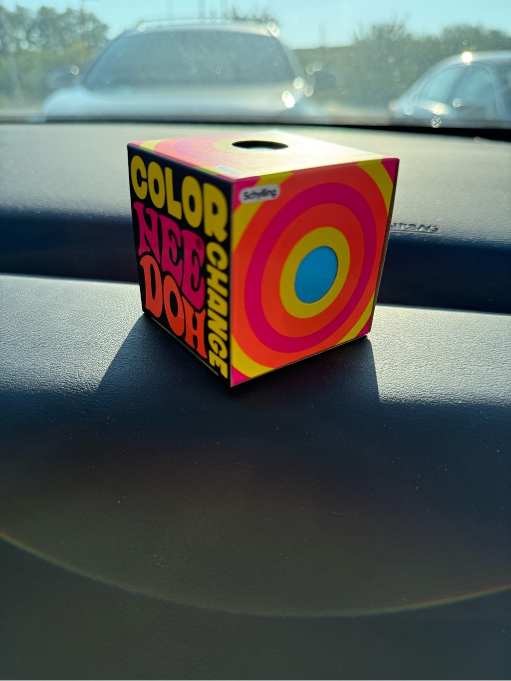 Color Change NeeDoh